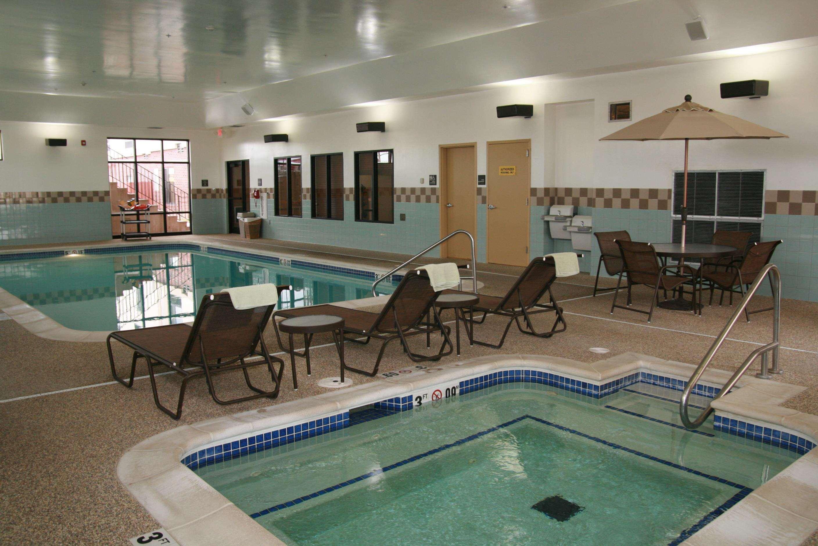 Newly Renovated Hampton Inn Omaha West Lakeside Facilities photo